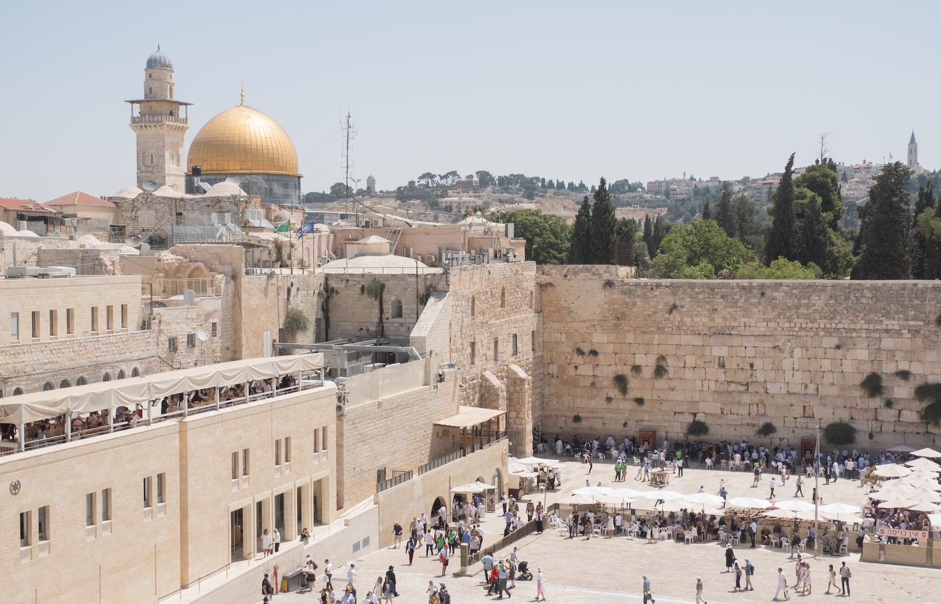 Western wall Jerusalem and Dome of Rock